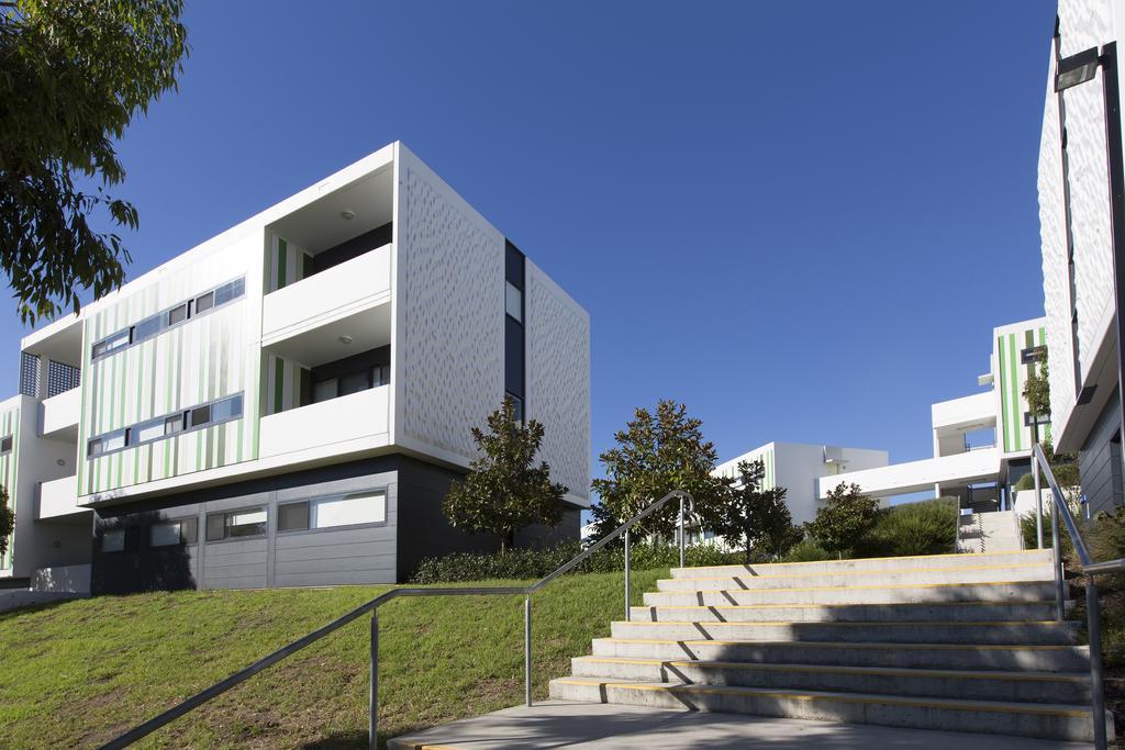 Western Sydney University Village - Campbelltown Bagian luar foto