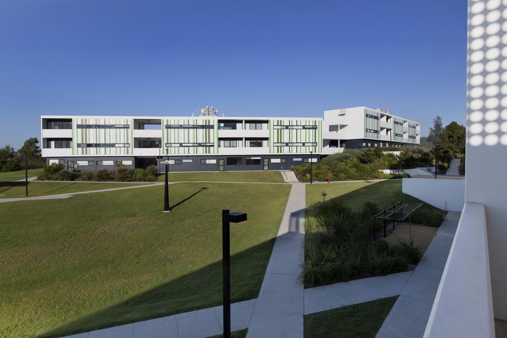 Western Sydney University Village - Campbelltown Bagian luar foto